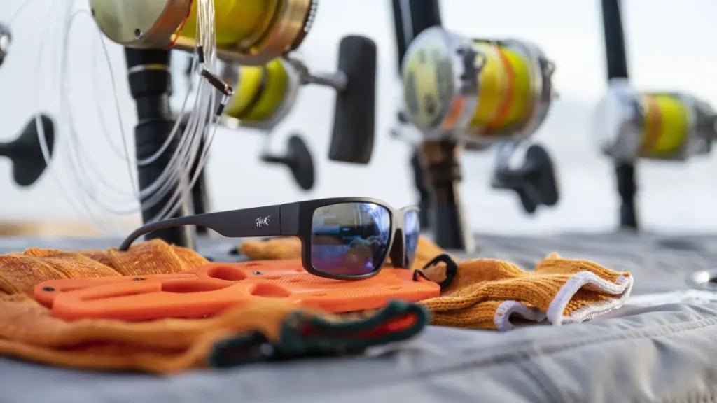 How RX Polarized Sunglasses Help Prescription-Wearing Anglers Spot Fish Better - Hook sunglasses