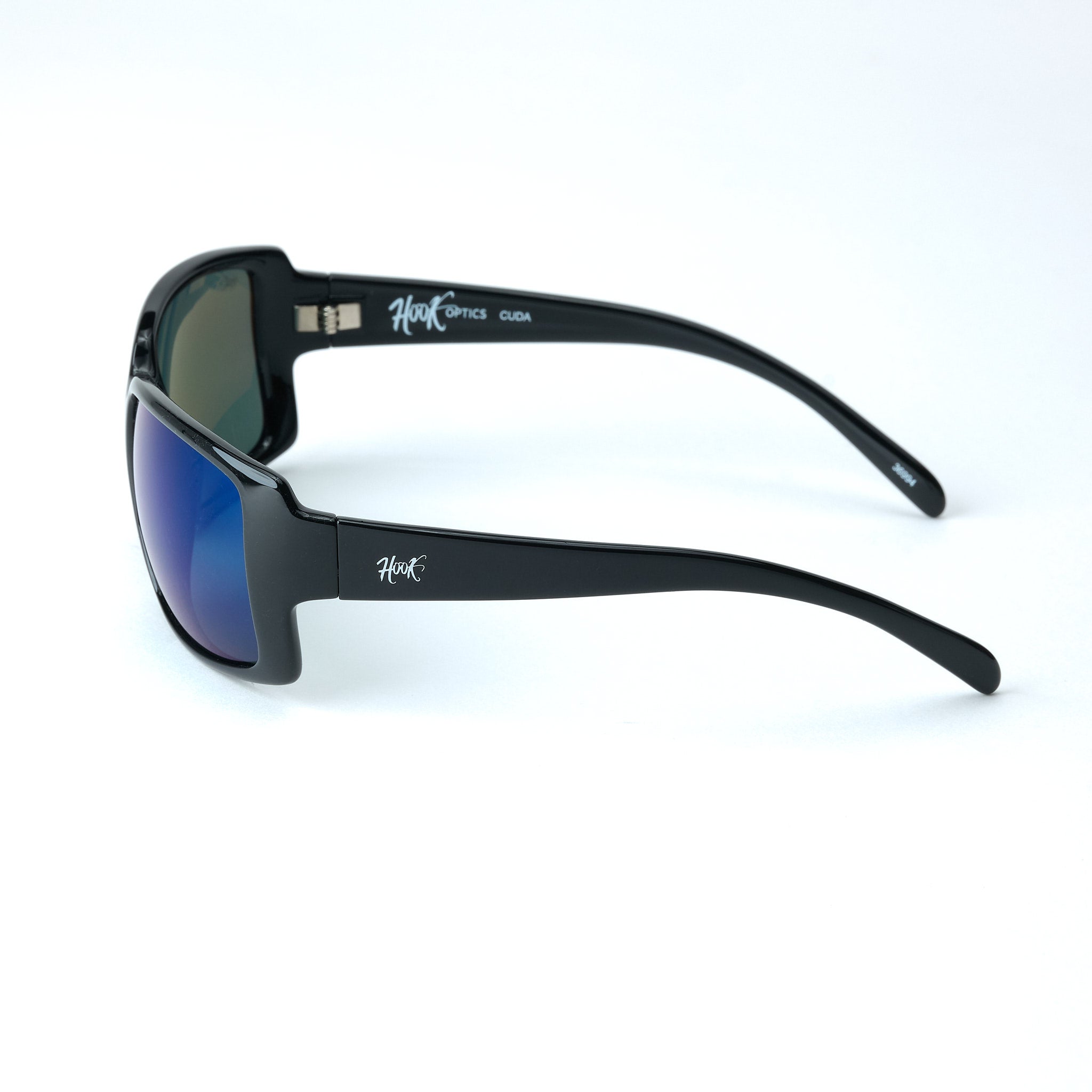 Premium women’s polarized fishing sunglasses with durable lightweight design.